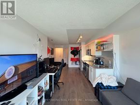 Toronto (Moss Park) condo for rent - 1910 - 400 ADELAIDE STREET E 1910