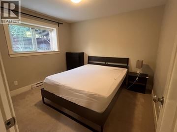 Coquitlam apartment for rent - Semi-Basement 1331 GREENBANK CRT