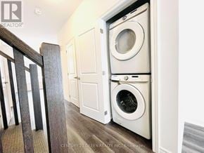 Hamilton (Parkview) townhouse for rent - A washer and dryer are built into a wall in a home.