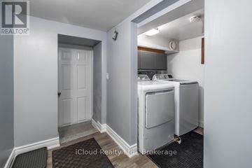 Toronto (Dovercourt-Wallace Emerson-Junction) multi-family for rent - 225 WALLACE AVENUE