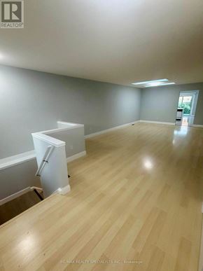 London North (North B) house for rent - 19 - 145 NORTH CENTRE ROAD 19