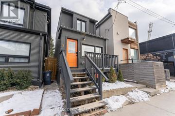 Toronto (Greenwood-Coxwell) apartment for rent - 7 CRAVEN ROAD
