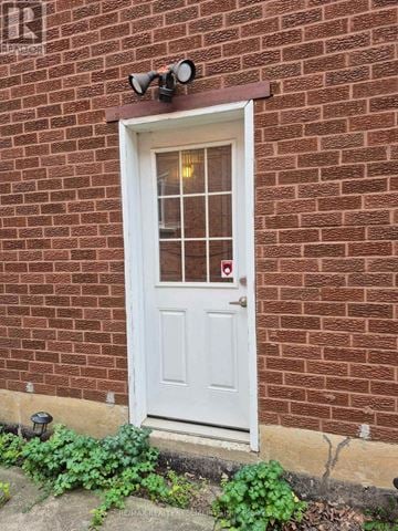 Vaughan (Brownridge) apartment for rent - LOWER - 353 BROWNRIDGE DRIVE Lower