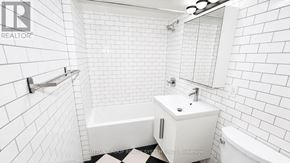 Toronto (Keelesdale-Eglinton West) apartment for rent - 616 ROGERS ROAD