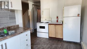 Oshawa (Central) multi-family for rent - 2 - 134 SIMCOE STREET S 2