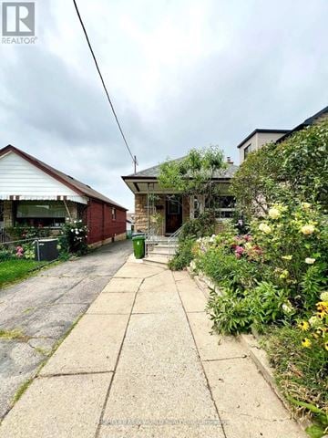 Toronto (Keelesdale-Eglinton West) apartment for rent - MAIN - 354 KANE AVENUE Main