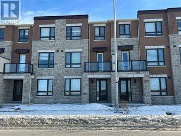 Markham (Middlefield) townhouse for rent - 111 MUMBAI DRIVE