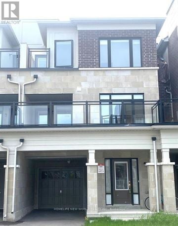 Richmond Hill townhouse for rent - 16 SLANEY STREET
