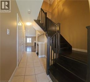 Hamilton townhouse for rent - 91 CHAMOMILE Drive