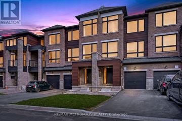 Barrie (Innis-Shore) townhouse for rent - 132 BLUE FOREST CRESCENT