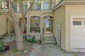 Richmond Hill (Rouge Woods) townhouse for rent - 38 ROMANCE DRIVE