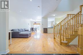 Richmond Hill (Rouge Woods) townhouse for rent - 38 ROMANCE DRIVE