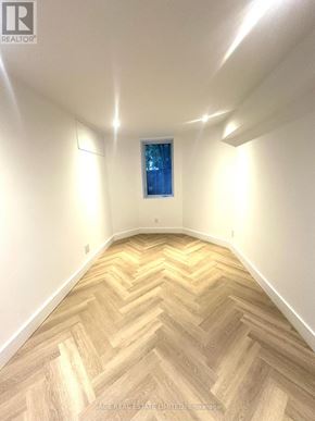 Toronto (Dufferin Grove) triplex for rent - LOWER - 328 RUSHOLME ROAD lower
