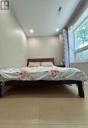 Toronto (Bayview Woods-Steeles) apartment for rent - SUITE A - 62 BANSTOCK DR DRIVE Suite A