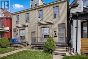 Hamilton (Landsdale) fourplex for rent - 1 - 296 EMERALD STREET N 1