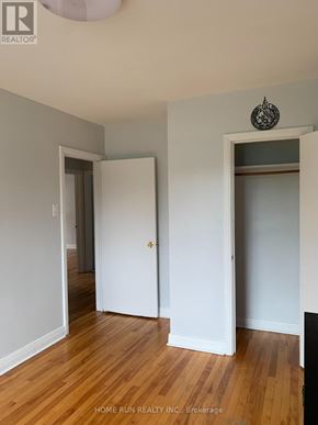 Ottawa triplex for rent - 2 - 96 ONTARIO STREET 2