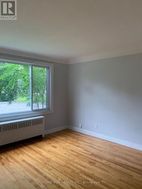 Ottawa triplex for rent - 3 - 96 ONTARIO STREET 3