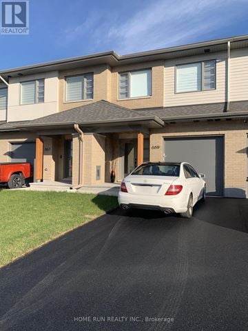 Ottawa townhouse for rent - 669 HONEYDEW STREET
