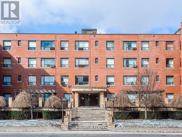 Toronto (Forest Hill North) apartment for rent - 218 - 2550 BATHURST STREET 218