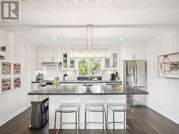 Toronto (St. Andrew-Windfields) townhouse for rent - 24 ANVIL MILLWAY