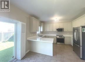 Vaughan (Vellore Village) apartment for rent - 14 BELLINI AVENUE
