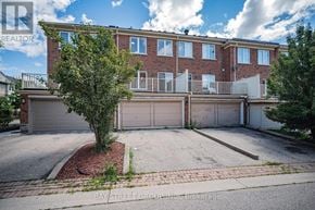 Markham (Commerce Valley) townhouse for rent - 16 DAHLIA ROAD