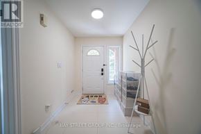 Markham (Commerce Valley) townhouse for rent - 16 DAHLIA ROAD