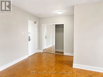 Toronto (Leaside) condo for rent - 102 - 1291 BAYVIEW AVENUE N 102