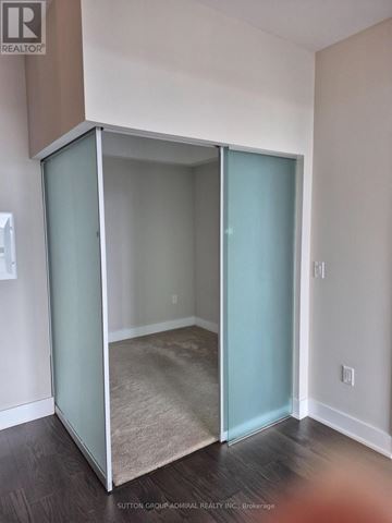 Toronto (Bay Street Corridor) condo for rent - 3012 - 955 BAY STREET 3012
