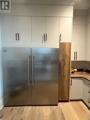 Aurora (Aurora Village) apartment for rent - 211 KENNEDY STREET W