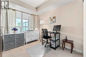 Toronto (Clairlea-Birchmount) condo for rent - A bathroom with a white shower curtain and a white toilet.