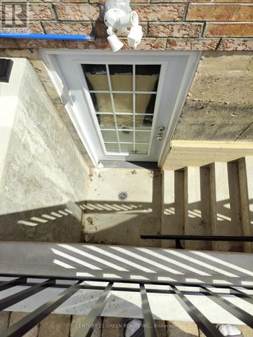 Milton (Be Beaty) apartment for rent - LOWER - 852 MCNAIR CIRCLE Lower