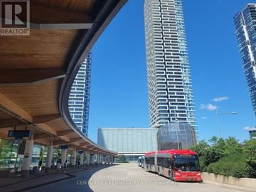 Vaughan (Vaughan Corporate Centre) condo for rent - 4910 - 950 PORTAGE PARKWAY 4910