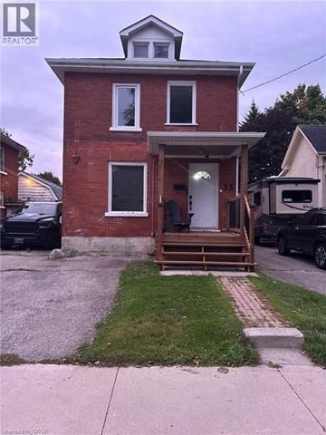 Cambridge apartment for rent - 33 RICH Avenue Unit# Upper Upper