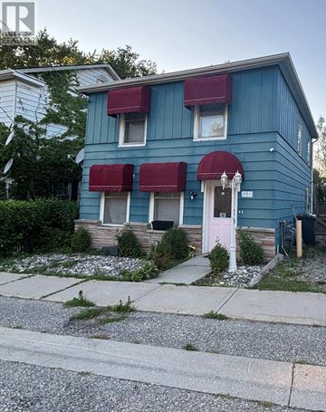 Central Elgin (Port Stanley) apartment for rent - UPPER - 279 CHARLOTTE STREET UPPER