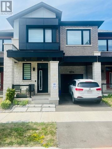 Milton (Bw Bowes) townhouse for rent - 1894 THAMES CIRCLE