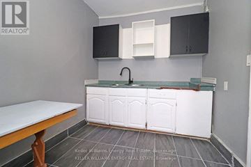 Oshawa (Central) apartment for rent - 1 - 84 SIMCOE STREET N 1