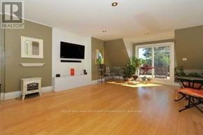 Toronto (The Beaches) apartment for rent - MAIN - 431 KINGSTON ROAD Main