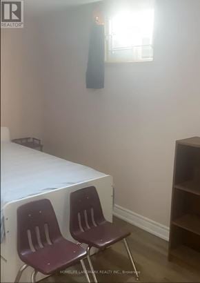 Toronto (L'amoreaux) apartment for rent - BASEMENT ROOM C - 58 DEERBROOK TRAIL N