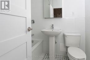 Toronto (Leaside) condo for rent - 306 - 1291 BAYVIEW AVENUE 306