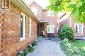 Newmarket (Gorham-College Manor) apartment for rent - 834 SURIN COURT