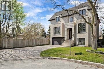 Toronto (Bedford Park-Nortown) apartment for rent - 220 ROE AVENUE