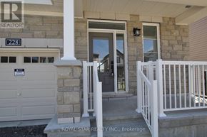Ottawa apartment for rent - A house with a Royal Star Realty Inc. sign in Brokerage.