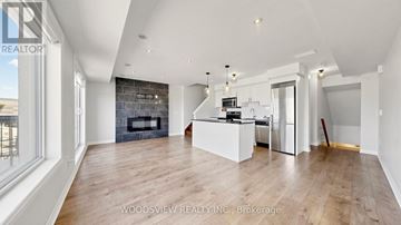Toronto (Downsview-Roding-Cfb) townhouse for rent - 9 - 185 WILLIAM DUNCAN ROAD 9