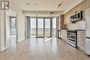 Vaughan (Concord) condo for rent - 1504 - 7895 JANE STREET 1504