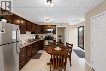Chatham apartment for rent - 255B William STREET South