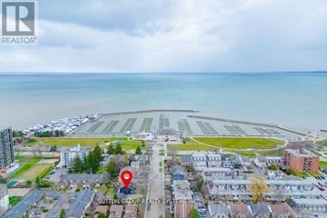 Oakville (Br Bronte) apartment for rent - 47 NELSON STREET