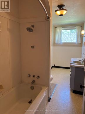 Niagara-On-The-Lake (Town) duplex for rent - 85 CASTLEREAGH STREET