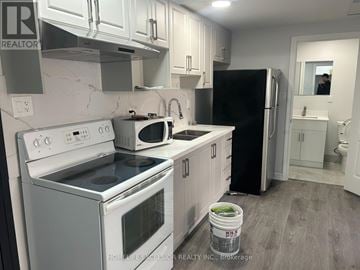 Oshawa (Central) apartment for rent - UNIT 3 - 3 SIMCOE STREET S Unit 3