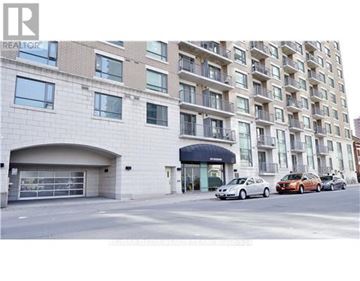 Ottawa condo for rent - 1213 - 200 BESSERER STREET 1213